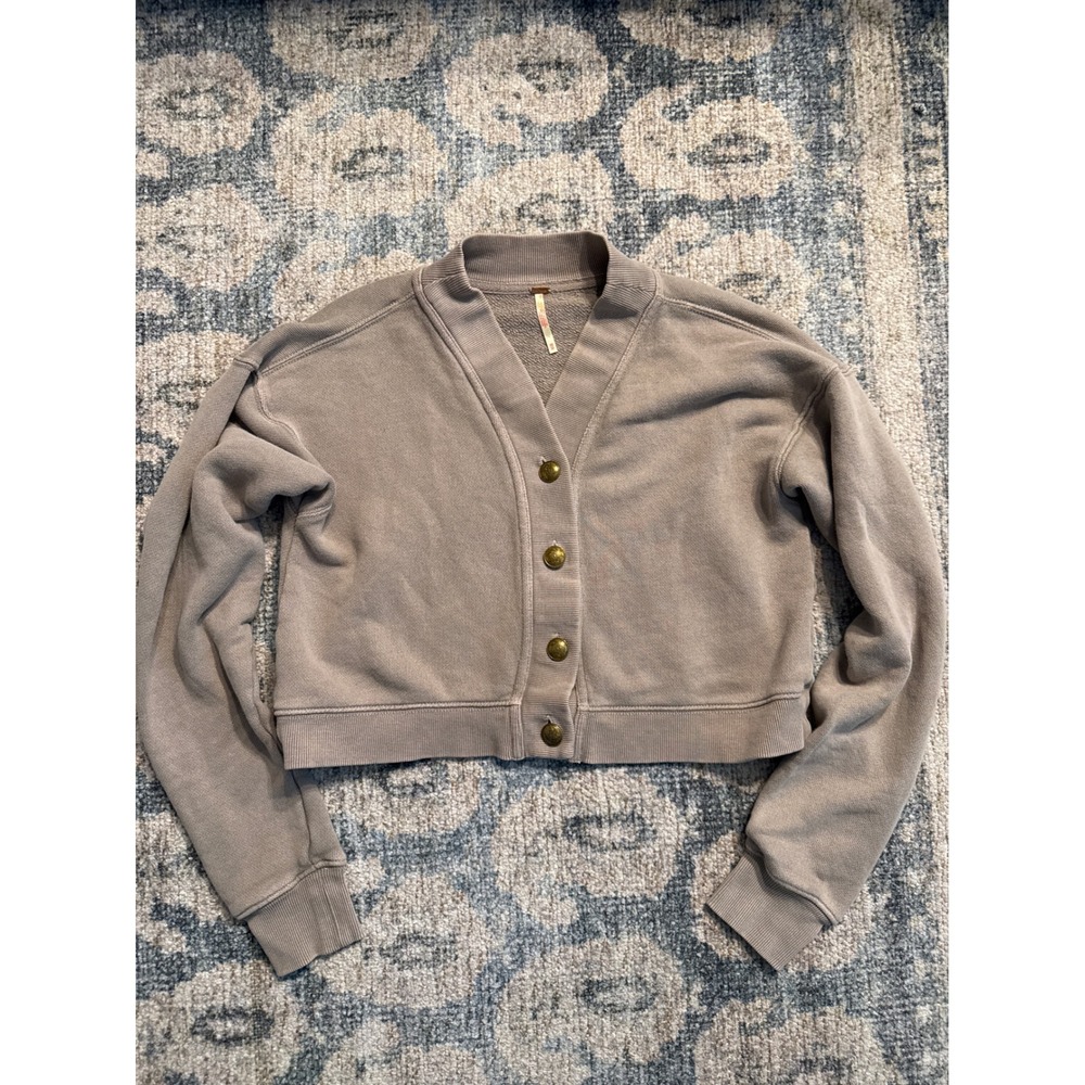 Free People Cropped Cardigan Size XS Excellent Condition‎ No Flaws